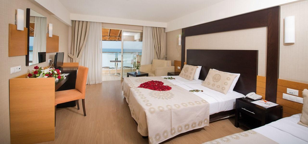אלאניה Mc Arancia Resort Hotel מראה חיצוני תמונה