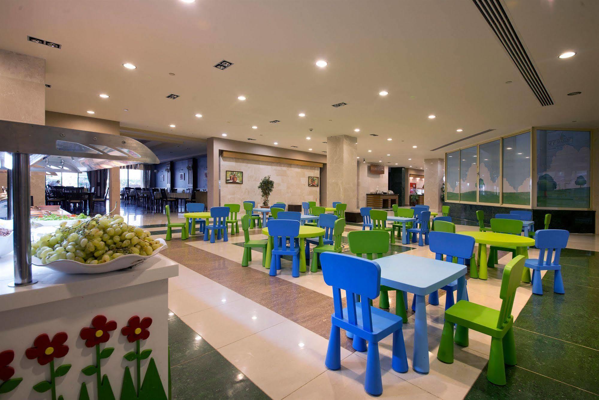 אלאניה Mc Arancia Resort Hotel מראה חיצוני תמונה